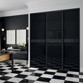 Façade de placard coulissante 3 portes verre laqué noir, décor structuré ébène craquelé