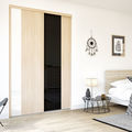 Façade de placard coulissante 2 portes décor acacia clair, verre laqué blanc pur, verre laqué noir