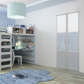 Façade de placard pivotante 2 portes décor blanc mat, verre laqué bleu pastel, décor gris galet
