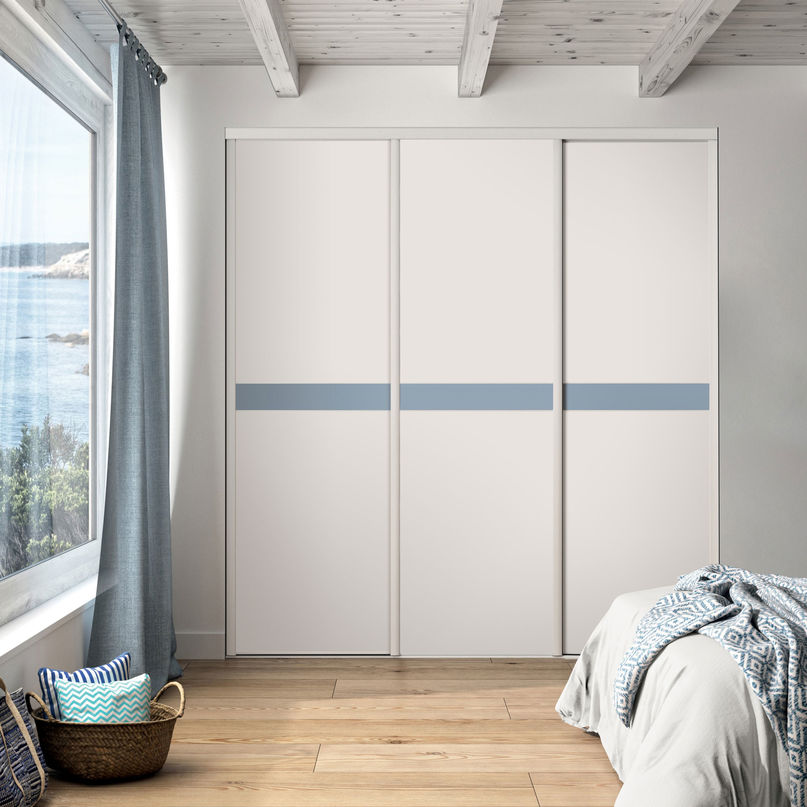 Façade de placard coulissante 3 portes décor blanc mat, décor bleu gris