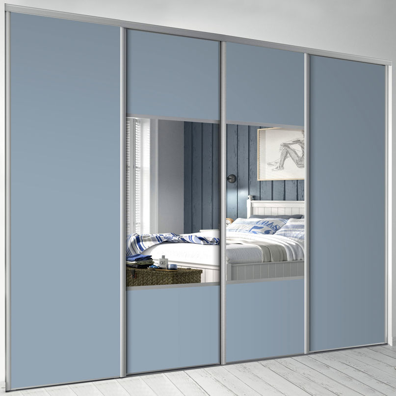 Façade de placard coulissante 4 portes décor bleu gris, miroir argent