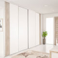 Façade de placard coulissante 4 portes décor blanc mat, décor chêne flanelle brut