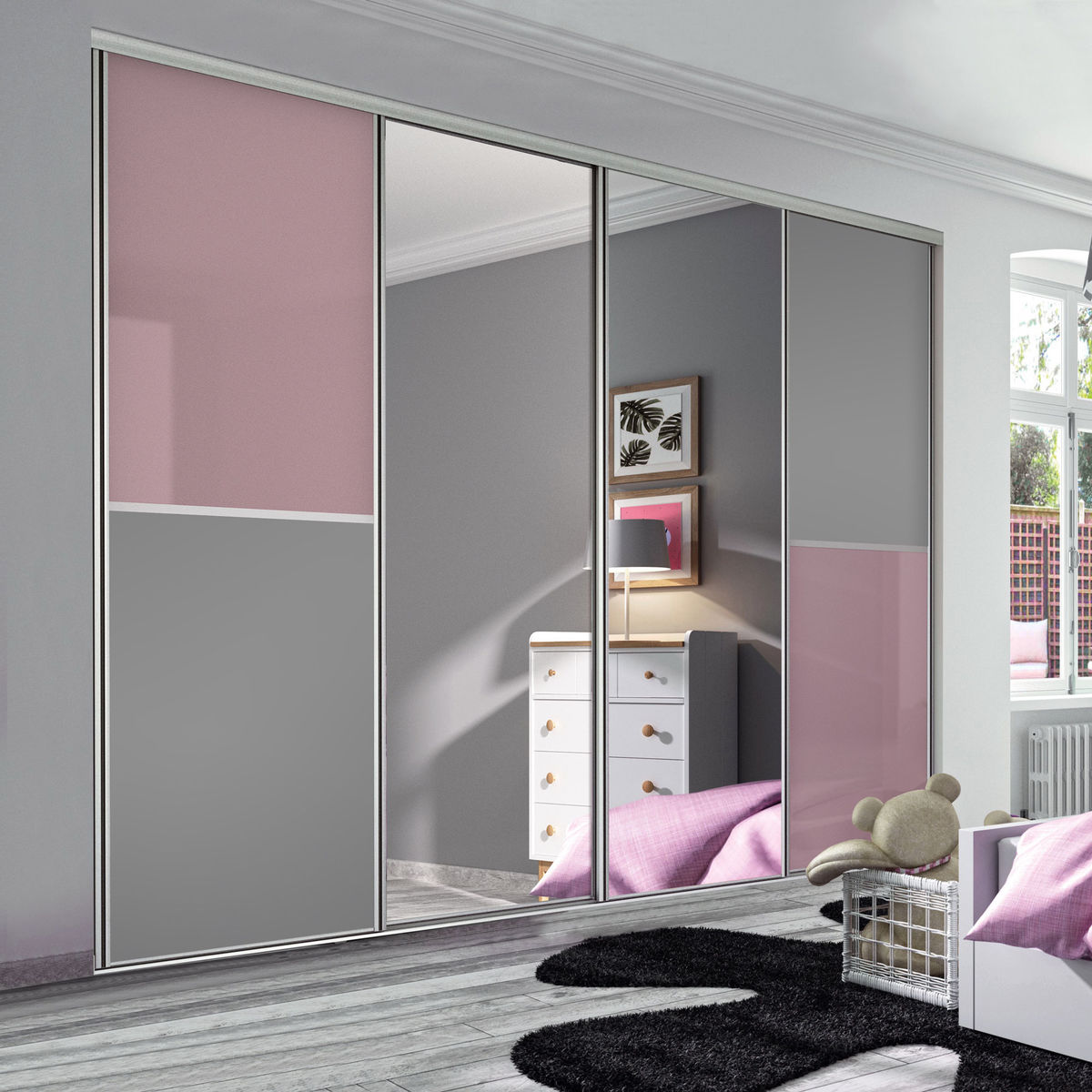 Façade de placard coulissante 4 portes verre laqué rose pastel, décor gris intense, miroir argent
